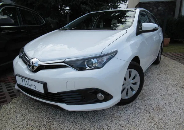 toyota auris Toyota Auris cena 47896 przebieg: 59450, rok produkcji 2018 z Milanówek